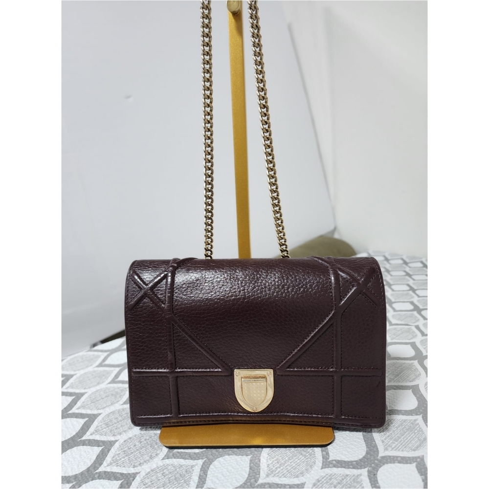 CHRISTIAN DIOR Grained Calfskin Leather Diorama Crossbody Bag Dark Burgundy - Picture 6 of 16